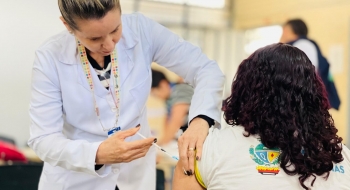 Prefeitura de Goiânia oferta vacinação contra HPV em escolas públicas